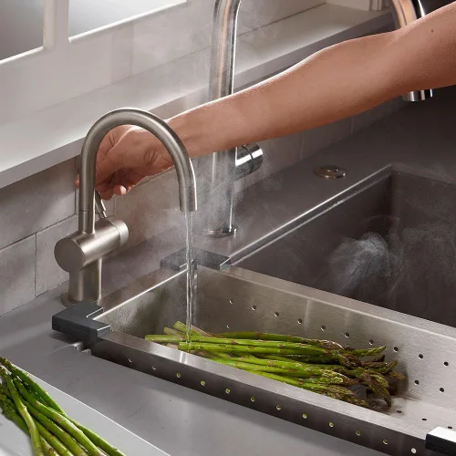 Vista 7 de InSinkErator F-H3300 - Llave dispensadora de agua caliente instantánea de una manija, F-H3300C