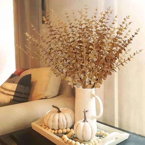 Vista 5 de GnFlus 5 tallos artificiales de eucalipto de otoño, hojas de eucalipto, ramas de hojas de otoño, decoraciones de otoño con hojas de otoño de espuma