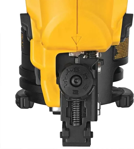 Vista 7 de DEWALT 20 V MAX sin escobillas clavadora inalámbrica de batería de bobina de 15 grados para techado con bandeja de clavos sin herramienta