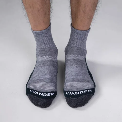Vista 6 de WANDER Merino Wool Quarter Light Hiking Socks 3 Pairs Cushion Odor Control Dark Green* 3 Pairs