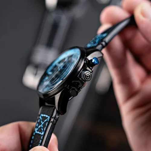 Vista 6 de AVI-8 Reloj Hawker Harrier Dual Retrograde Cronógrafo Correa de Cuero Genuino