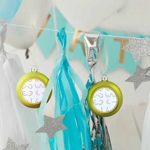 Vista 7 de Boobs Funny Shatterproof Matte Christmas Balls for Tree Wreath Home Decor 1PCS
