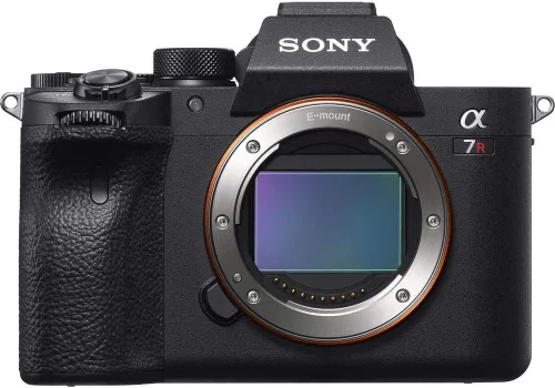 Vista 2 de Sony Cámara digital sin espejo Alpha a7R IV (solo cuerpo) (ILCE7RM4/B) + lente Sony FE de 0.945-2.756 in + monitor 4K + auriculares Pro + Pro Mic +