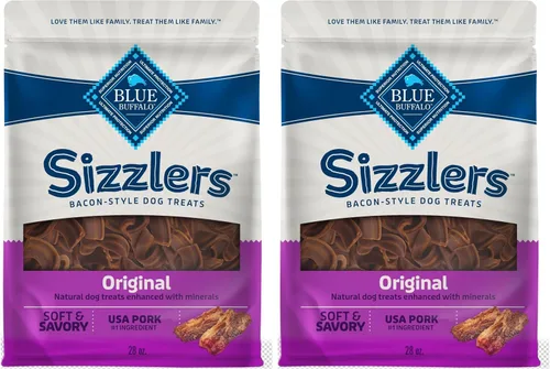 Vista 11 de Blue Buffalo Sizzlers Golosinas para perros estilo tocino con cerdo real de Estados Unidos, sabor cheddar, bolsa de 15 onzas