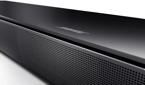 Vista 4 de Bose Smart Soundbar 300 - Barra de sonido con conectividad Bluetooth con control de voz Alexa integrado, color negro