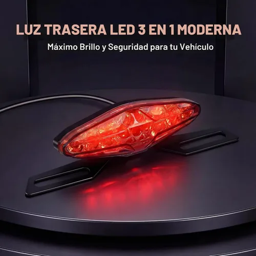 Vista 2 de Luz trasera universal de 15 ledes para motocicleta