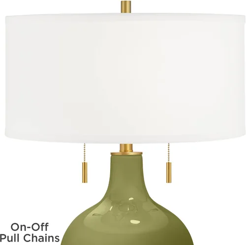 Vista 2 de Color + Plus Toby - Lámpara de mesa de cristal moderna de 28 pulgadas de alto, cadena de tirón, acabado de latón verde y dorado, tela única