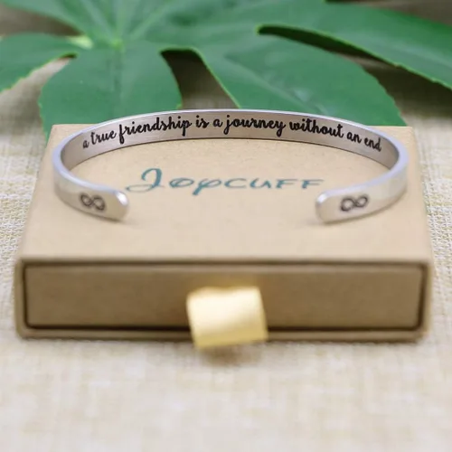 Vista 5 de JoycuFF - Pulseras de acero inoxidable para mujer con frase inspiradoramantra (en inglés) oculta, un regalo para mostrarle tu apoyo a tus amigos