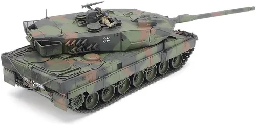 Vista 5 de Tamiya 35271 Leopard 2 A6 Tanque de batalla principal de juguete
