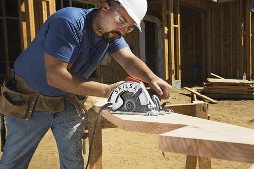 Vista 9 de SKILSAW SPT67WL-01 Sierra circular Sidewinder, 15 Amp, 7-1/4