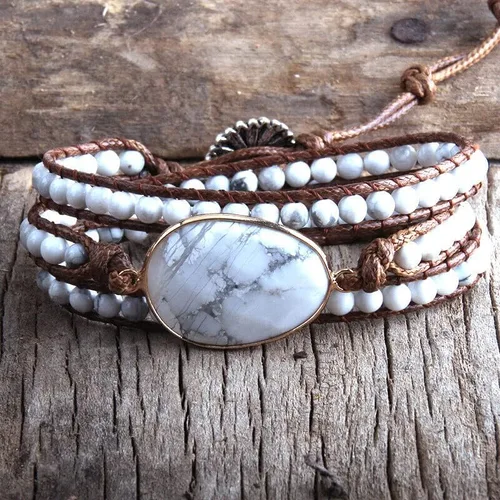 Vista 4 de Pulseras hechas a mano para mujer, con 3 hebras de piedras naturales y cuentas (Color marrón)