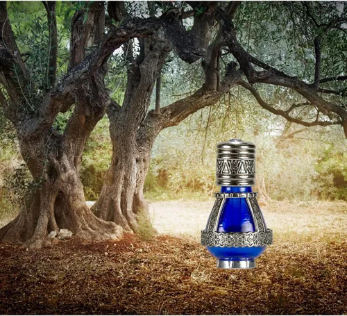 Vista 2 de Aceite de unción Spikenard, vial de cobalto azul, 0.24 fl oz Extra virgin olive oil base, natural spikenard essential oil, biblical tradition