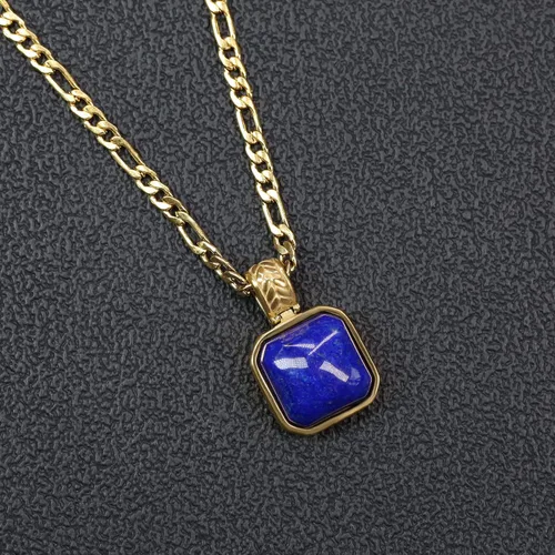 Vista 5 de COAI Figaro Chain Square Crystal Necklace