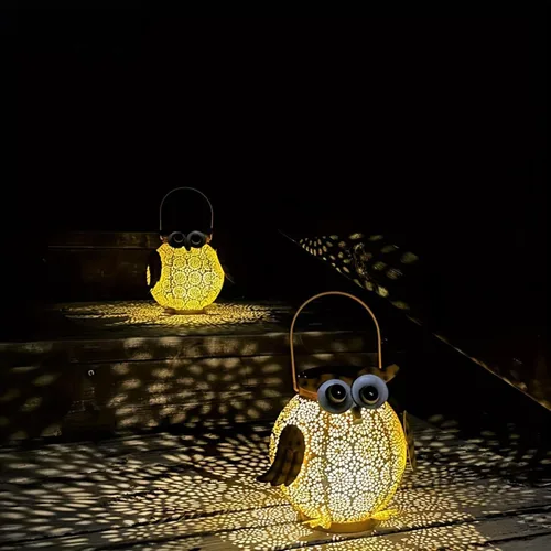 Vista 2 de Luces solares de búho impermeables para exteriores, faroles solares colgantes para jardín, patio, camino, luces solares de búho de metal vintage