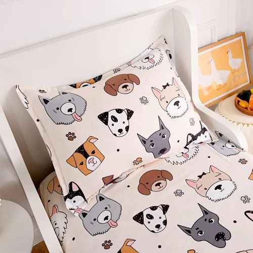 Vista 2 de Juego de 2 sábanas bajeras y fundas de almohada suaves para cama con bonitos patrones de cachorros, sábanas estampadas con patrón de perritos para 2