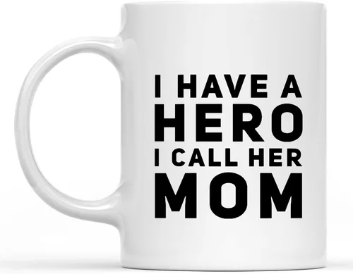 Vista 360 de Taza inspiradora y sarcasmo con texto en inglés "A Truly Great Doctor is Hard to Fond", regalos inspiradores y sarcasmo para hombres y mujeres