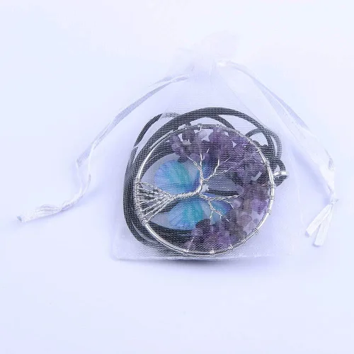 Vista 8 de Árbol de la vida de cristal con mariposa. Cristal curativo. Colgante de chakras de piedras preciosas. Collar Reiki. Joyería tallada para mujer