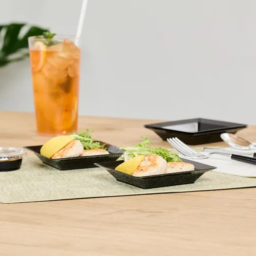 Vista 7 de Restaurantware - Platos de aperitivo de 4.3 x 4.3 pulgadas, 100 platos cuadrados desechables de plástico, duradero, elegante, plato de plástico Negro