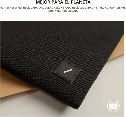 Vista 4 de Native Union W.F.A Funda para MacBook de 13 pulgadas, funda delgada minimalista hecha de materiales reciclados con protección de 360 grados Negro