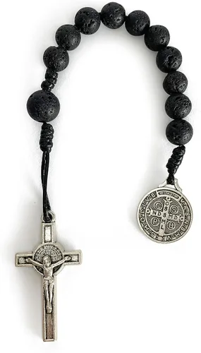 Vista 7 de Rosario de bolsillo de oración católica Medalla de San Benito Perlas de lava negra San Benito Tenner Estilo Abierto Rosario de una década, Zinc, No