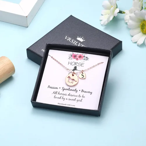 Vista 7 de Collar de caballo para niñas, collar de caballo de acero inoxidable plateadorosaoro para niñas, collar de caballo hueco con dije de corazón