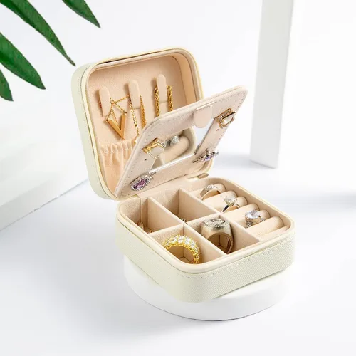 Vista 3 de Organizador de joyas de viaje para mujeres y niñas, mini organizador de joyas de viaje, organizador de anillos de viaje, organizador de collares