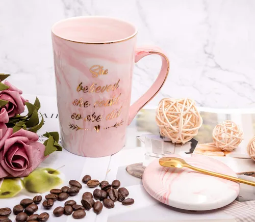 Vista 4 de Taza de café con texto en inglés "She Believed She Could So She Did", regalos de graduación de felicitaciones para mujeres, niñas, hijas, enfermería