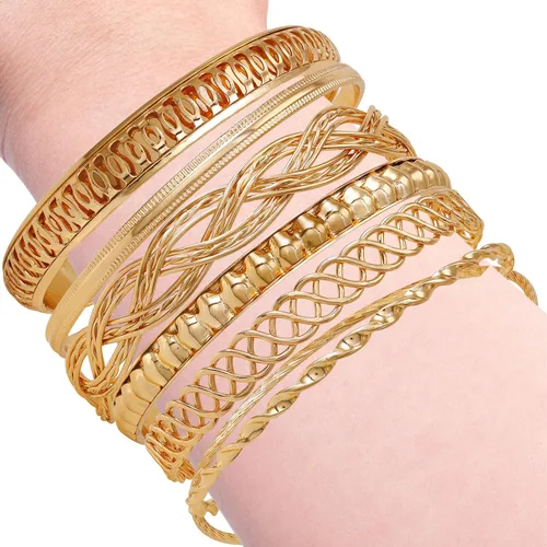 Vista 3 de GUESS - Conjunto de 6 pulseras texturizadas para mujer, metal común, Oro, 294011-21