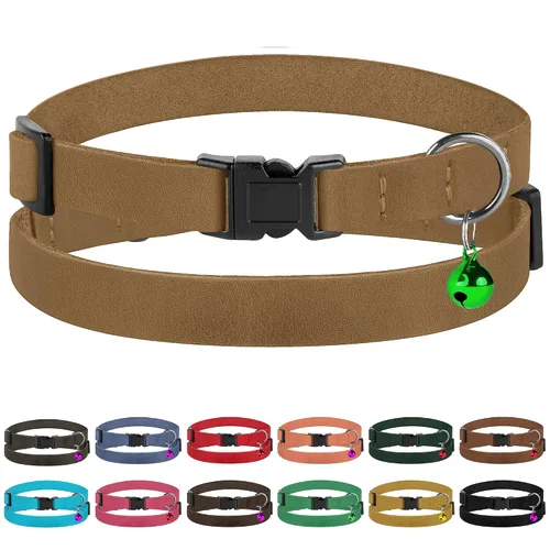 Vista 4 de Muromto Breakaway - Collar de piel suave ajustable para gatos con campana, rosa, marrón, azul, verde, rojo (marrón)