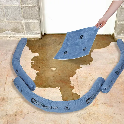 Vista 2 de PIG Kit de control de inundaciones con barreras de agua - Kit absorbe hasta 26.6 galones - PM50801