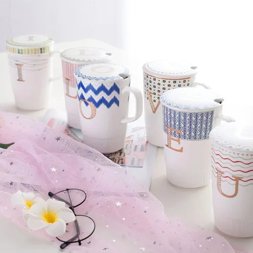 Vista 4 de Taza de café con iniciales doradas, regalos únicos de cumpleaños para mujeres, novedosas tazas personalizadas, regalo para ella, amigos, compañeros