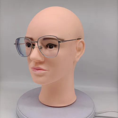 Vista 2 de Cabeza de maniquí calvo masculina para hacer pelucas, sombrero y gafas, cabeza de cosmetología profesional, color beige, sin maquillaje