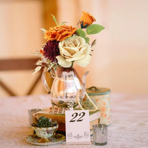 Vista 5 de Rinlong 6 centros de mesa de flores de otoño para bodas, terracota naranja quemada Mesas de boda, ramos de dama de honor, decoración de guardería