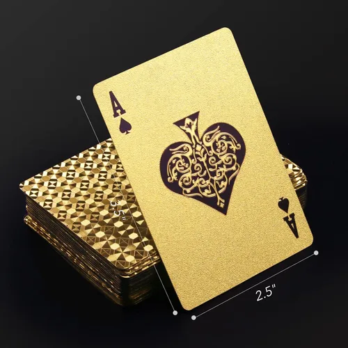 Vista 2 de INTEGEAR 2 barajas de cartas de juego, tarjetas de póquer con estampado 3D dorado en relieve de plástico PET impermeable cartas de juego de trucos