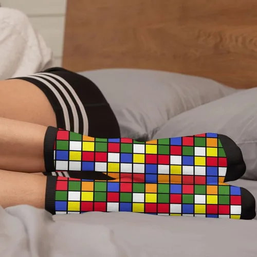 Vista 5 de YISHOW Calcetines coloridos con diseño de cubo y divertidos regalos, negro y blanco