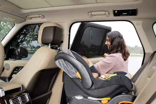 Vista 5 de Autopect Parasol para ventana lateral (paquete de 2) – Bloquea los rayos solares para mantener el interior del coche fresco y cómodo – Parasol