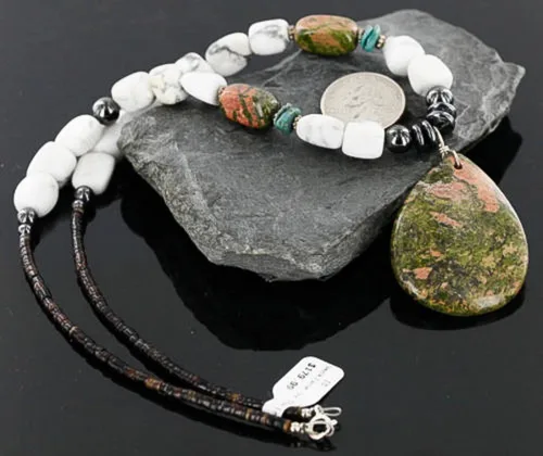 Vista 2 de $180Tag Collar nativo americano de plata navajo turquesa blanca certificada 371105449739 Hecho por Loma Siiva, Metal Piedra, turquesa estabilizada