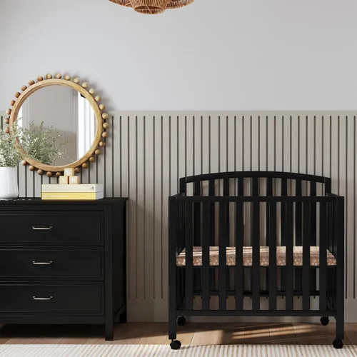 Vista 10 de Davinci Dylan - Mini cuna plegable portátil 3 en 1 convertible en castaño, certificado Greenguard Gold GREENGUARD Gold Certified - Folding Baby