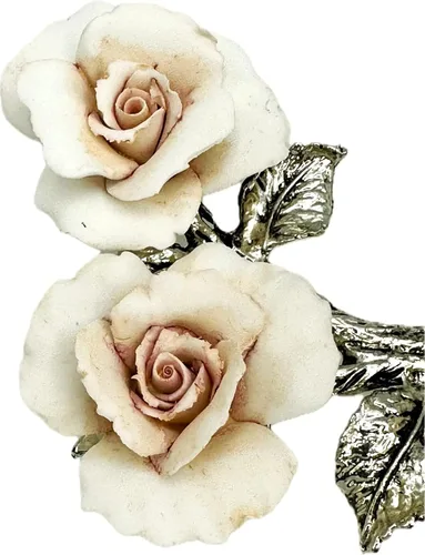 Vista 3 de Wedding Couple Figurine With Capodimonte Porcelain Roses From ITALY by VIA VENETO
