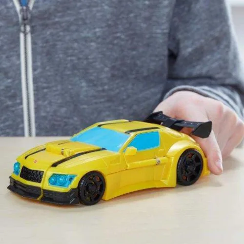 Vista 4 de Transformers Cyberverse Ultra Class Bumblebee