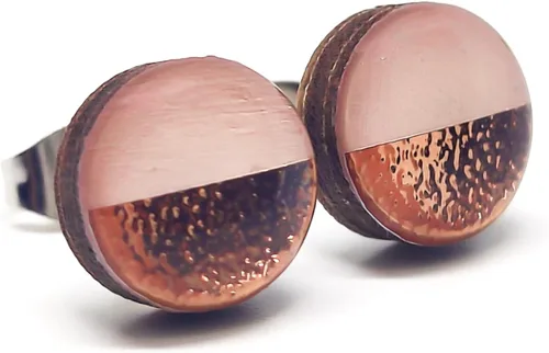 Vista 2 de Dos tonos con aretes de 10 mm de metal martillado falso, aretes redondos para mujeres, niñas y hombres, hechos a mano, postes de acero inoxidable