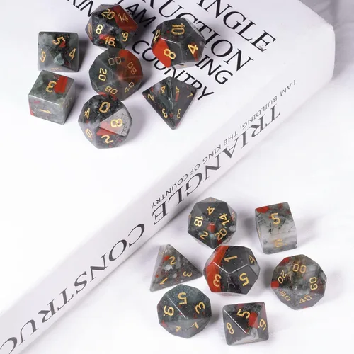 Vista 5 de rockcloud Juego de 7 dados poliédricos DND de piedra de sangre de África Rojo y Negro