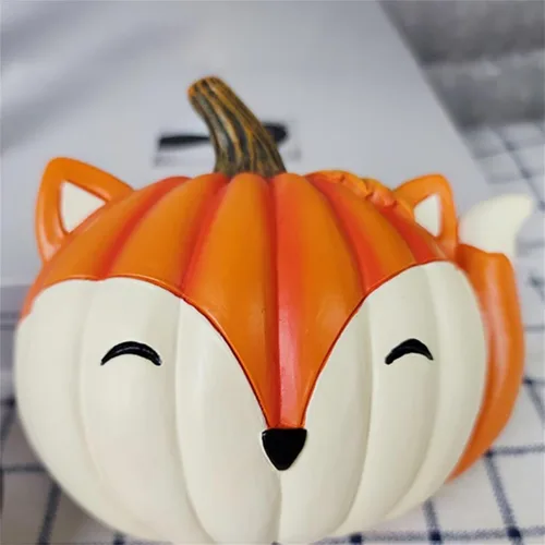 Vista 2 de BULINGNA Estatua de calabaza de animales de dibujos animados, escultura de resina pequeña, adorno de escritorio, decoración del hogar, Halloween