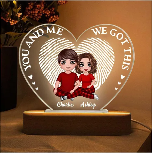 Vista 7 de Apeso Placa de corazón personalizada con nombre de pareja simple con luz nocturna LED, regalo del día de San Valentín
