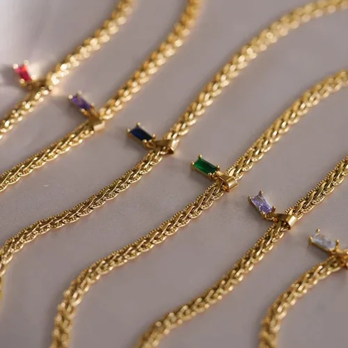 Vista 6 de GOGOEY Collares Gargantilla Vintage Chapados en Oro 18K para Mujeres Collar Gargantilla Impermeable Anti Deslustre Piedra Preciosa Circón Collar