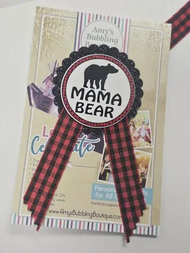 Vista 3 de Mama Bear & Papa Bear Baby Shower Pins Daddy to Be Pin Buffalo Plaid Género Revelación de Género, Pin rojo y negro, Baby Sprinkle, Cartulina cinta