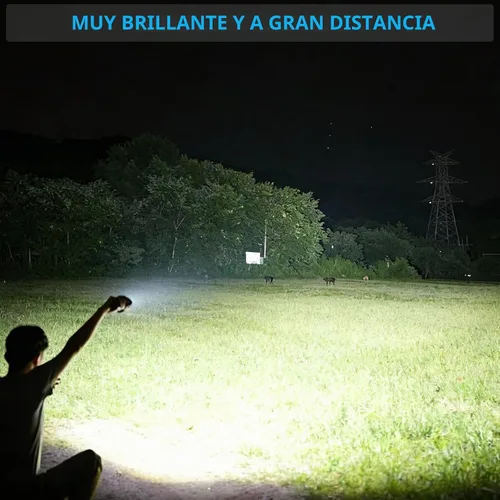 Vista 3 de Karrong Linterna recargable, linterna de haz largo de alto lúmenes, linterna potente súper brillante, 5 modos, zoomable, impermeable, luz táctica