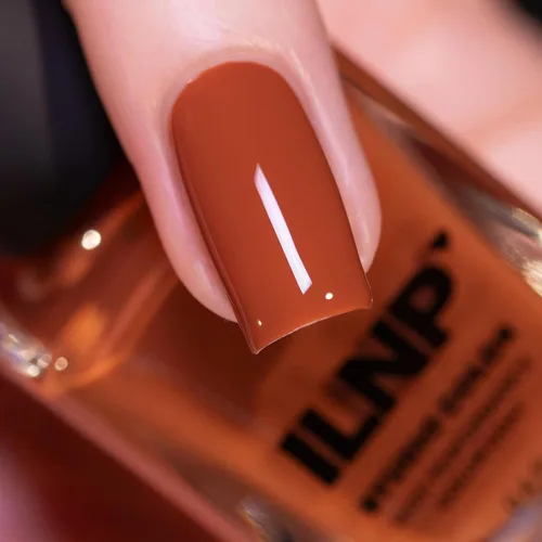 Vista 2 de ILNP Caramel - Esmalte de uñas cremoso de color caramelo