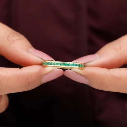 Vista 5 de 1.50 Cttw Natural Emerald Full Eternity Band Ring in Channel Set (May Birthstone, AAA Quality), 14K Solid Gold