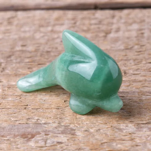 Vista 2 de YGLINE Estatua de delfín de cristal verde de 2 pulgadas, coleccionables, regalos de delfín para mujeres, escultura de animales marinos, adornos